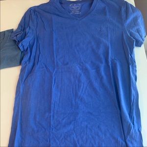 American Eagle Men’s Medium V-Neck Blue